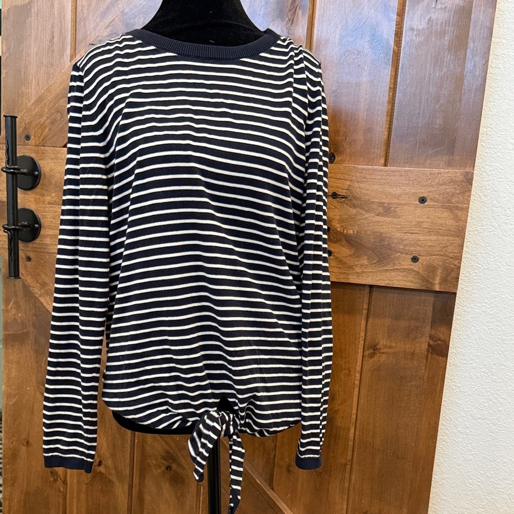 Talbots Striped Navy and White Women's Top size Medium